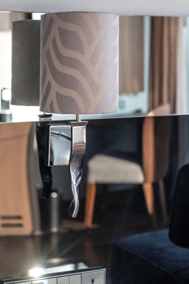 더 컨티넨트 호텔 수쿰윗-Continent Twin Room-20