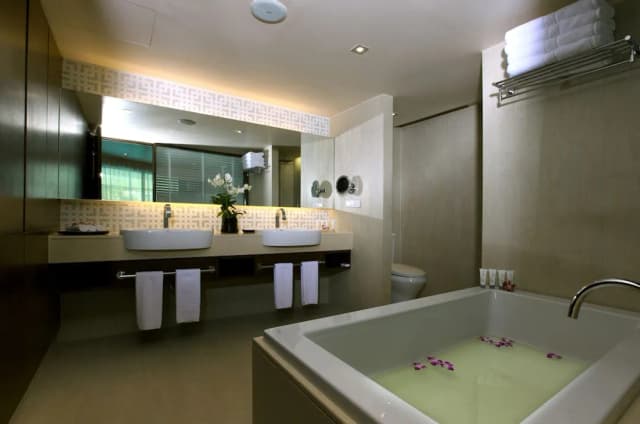 르 메르디앙 푸켓 비치 리조트-스위트, 침실 2개-3