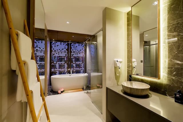 芭堤雅第五喬木提恩酒店-Jacuzzi Suite Queen New Building-10