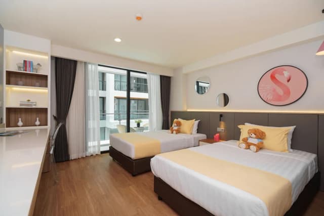 Wekata Luxury-Superior Twin Room-1