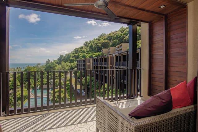 SUNSURI PHUKET, Nai Harn Beach-Deluxe Room-6