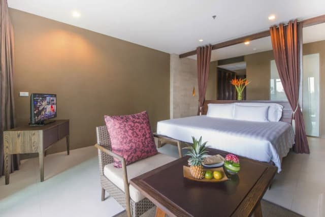 SUNSURI PHUKET, Nai Harn Beach-Deluxe Room-2