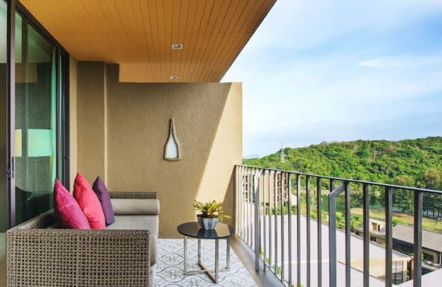 SUNSURI PHUKET, Nai Harn Beach-Grand Deluxe Room-14