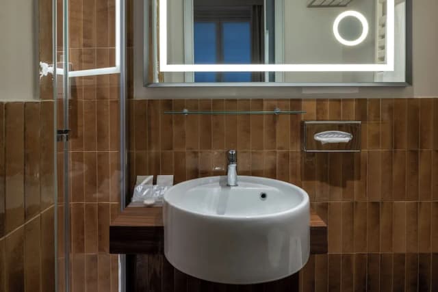 西班牙階梯 - 藝術飯店 | 烏納體驗飯店-高級單人房-4