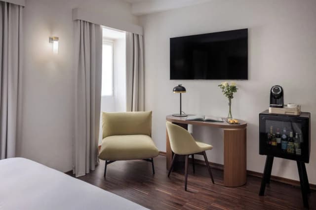 西班牙階梯 - 藝術飯店 | 烏納體驗飯店-家庭客房-3