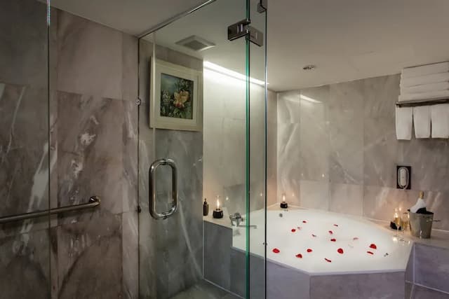 曼谷湄南河畔華美達廣場酒店-行政套房, 2 張加大雙人床, 露台-7