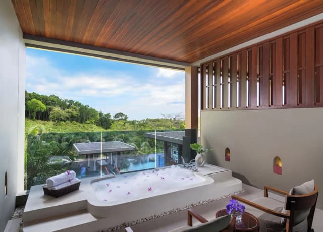 아비스타 하이드어웨이 푸켓 파통 - 엠갤러리-Premier Room, Whirlpool Bath, 1 King Bed-9