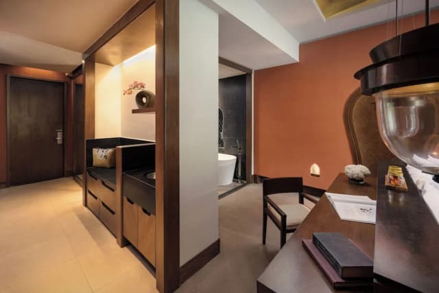 아비스타 하이드어웨이 푸켓 파통 - 엠갤러리-Premier Room, Pool Access & Whirlpool Bath, 1 King Bed-4