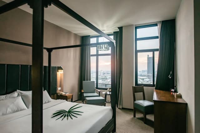 曼谷霍華德大飯店-豪華套房-1