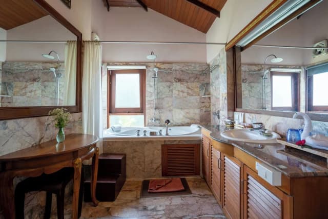 샌들우드 럭셔리 빌라-1 Bedroom Jacuzzi Villa-12