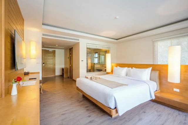 艾雷斯特飯店-Premier Jacuzzi Pool Access  - Free Transfer to Hua Hin Beach-1