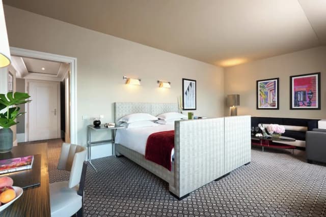 洛克福特柏林羅馬飯店-豪華客房-5