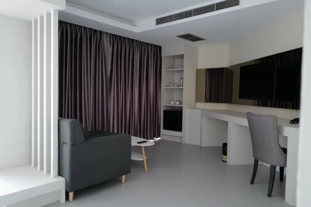 ヘルマン・ホテル・パタヤ-Ocean Panorama Suite-4