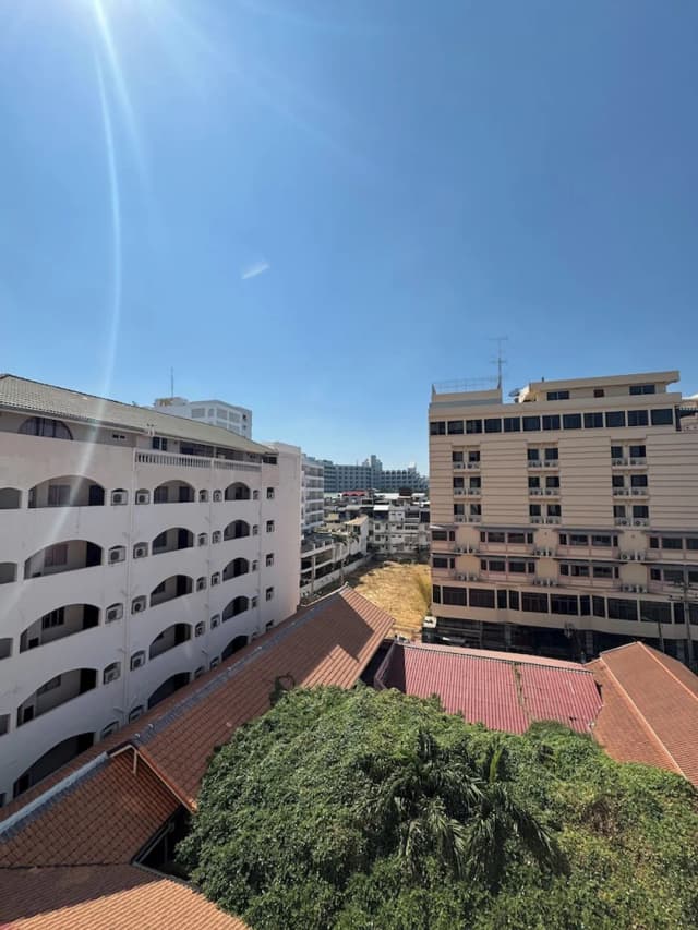 ヘルマン・ホテル・パタヤ-Urban King Room-11