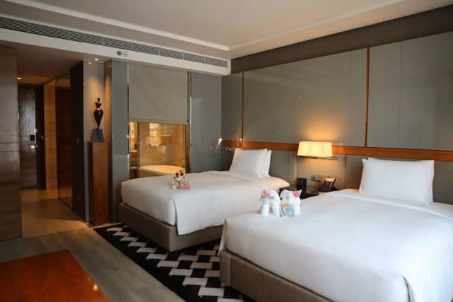 曼谷素坤逸希爾頓飯店-家庭客房-1