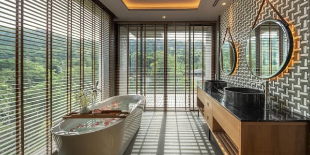 노쿠 푸켓-Private Loft with Whirlpool-5