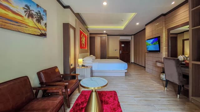 Quality Beach Resorts and Spa Patong-华丽客房, 1 间卧室, 阳台, 泳池景观 (Premium)-14