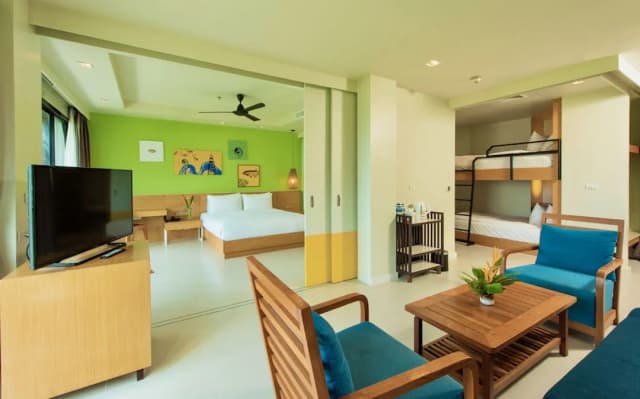 Holiday Ao Nang Beach Resort Krabi-Kids' Suite with Pool View-1