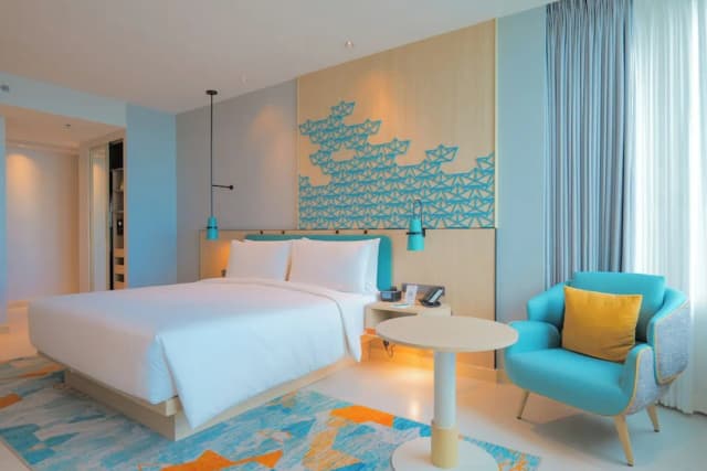 Holiday Inn Pattaya by IHG-Suite-5