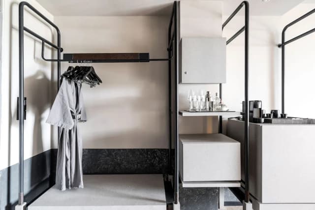 Cross Pattaya Pratamnak-Luxury Ocean View - Twin Bed-5