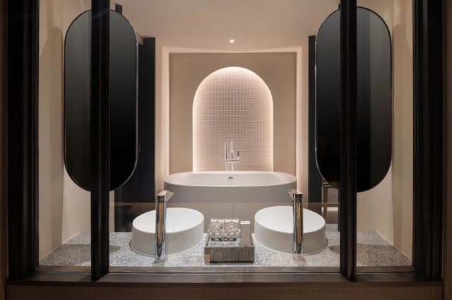 Cross Pattaya Pratamnak-Executive Room, Ocean View-5