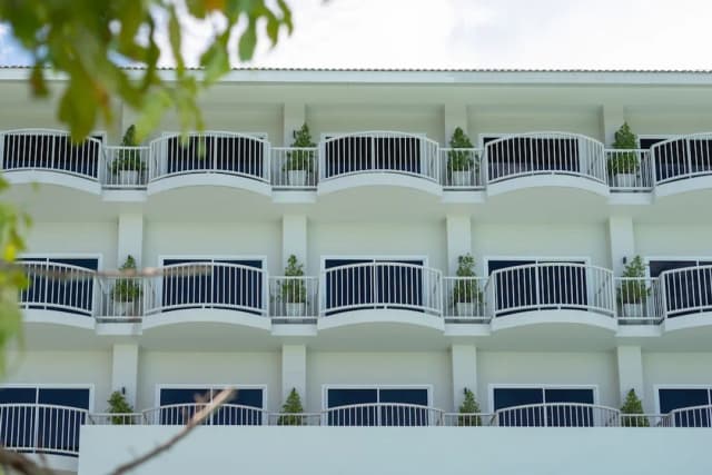 Cross Pattaya Pratamnak-Urban room-6