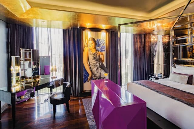 Hotel Indigo Bangkok Wireless Road by IHG-Suite, 1 Bedroom, Garden View-11