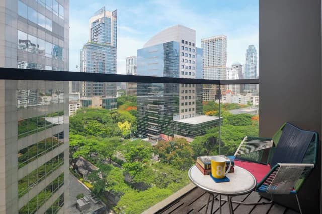Hotel Indigo Bangkok Wireless Road by IHG-Premium Room, 1 King Bed, Balcony, City View-8