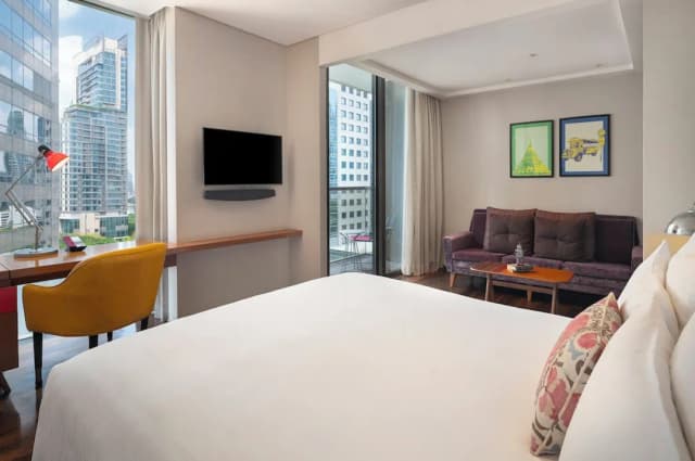 Hotel Indigo Bangkok Wireless Road by IHG-Premium Room, 1 King Bed, Balcony, City View-12