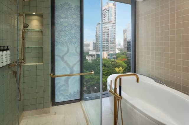 Hotel Indigo Bangkok Wireless Road by IHG-Premium Room, 1 King Bed, Balcony, City View-10