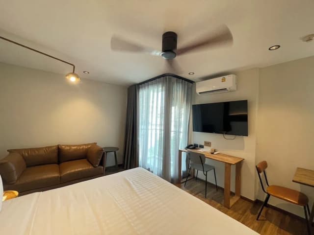 Karaarom Hotel-Deluxe Room-12