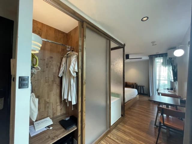 Karaarom Hotel-Deluxe Room-14