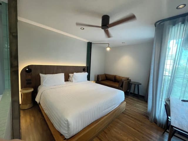 Karaarom Hotel-Deluxe Room-15