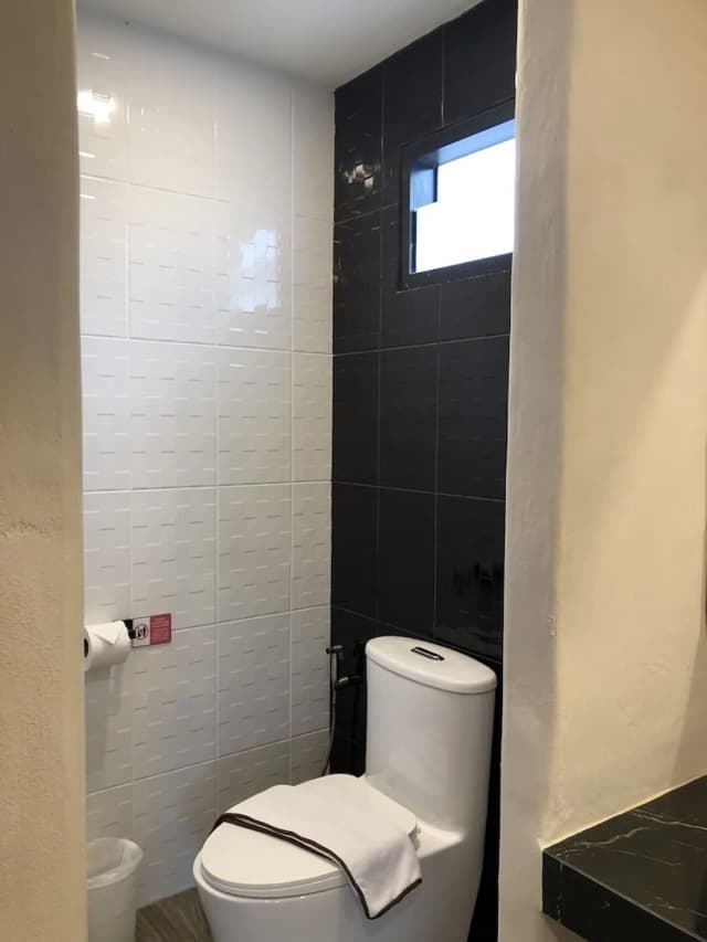 Punnpreeda Beach Resort-Deluxe Suite-12