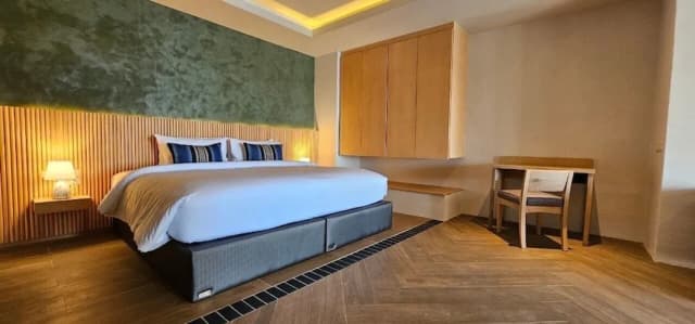 Punnpreeda Beach Resort-Beach Front Suite with One Way Airport Transfer-3