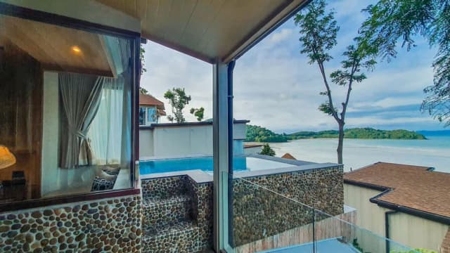 SINAE Phuket Luxury Hotel-Studio Ocean View Twin beds-4