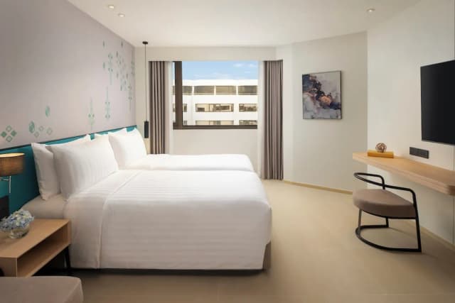 Amari Don Muang Airport Bangkok-尊贵双床房, 泳池景观-3