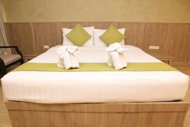 クリスタルパレスラグジュアリーホテル-スイート-1