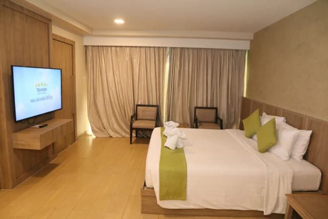 クリスタルパレスラグジュアリーホテル-スイート-2