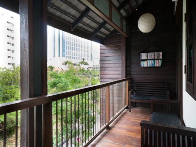 カンパエン・ンガム ホテル-デラックス ダブルルーム バルコニー-1