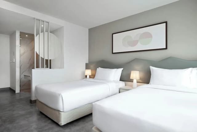 曼谷宜居飯店-高級雙床房-2