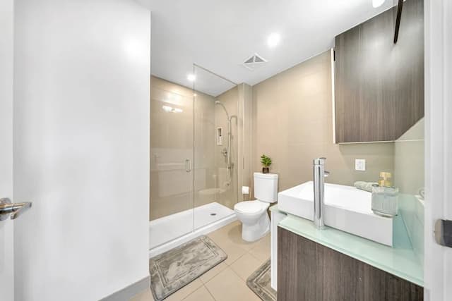 The Madison Front Street-设计套房-23