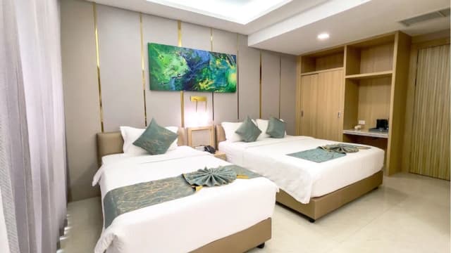 Elegant Airport Hotel-华丽三人房-6