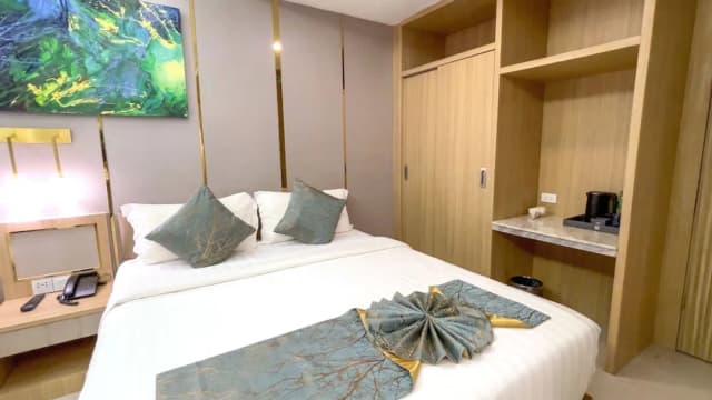 Elegant Airport Hotel-华丽三人房-2