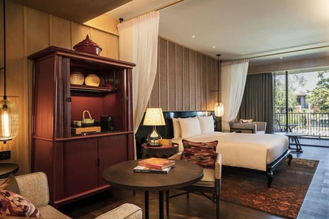 アンダーズ パタヤ ジョムティエン ビーチ、バイ ハイアット-ルーム キングベッド 1 台 プールビュー-4