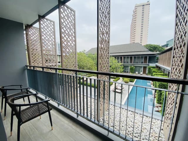 Villa Deva Resort & Hotel Bangkok-Executive Suite Pool View-7