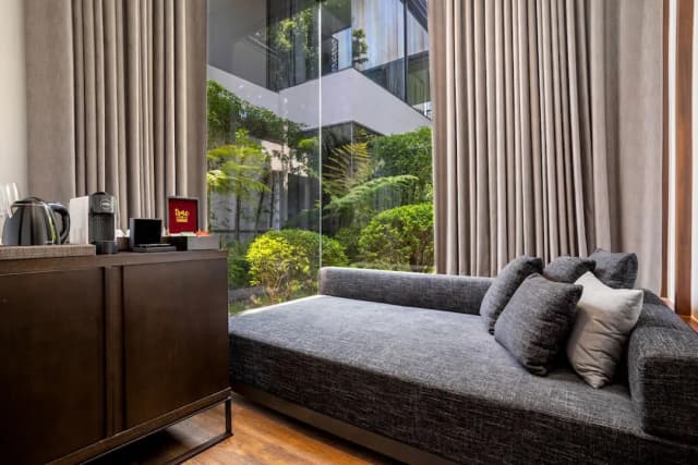 Villa Deva Resort & Hotel Bangkok-Executive Suite Pool Access-5
