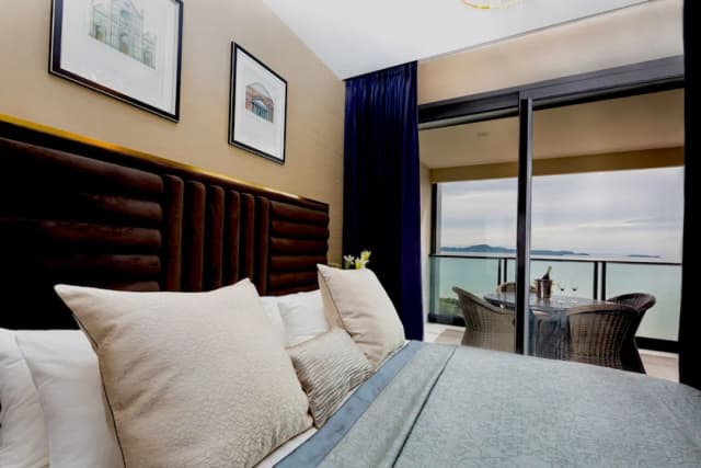The Elysium Pratumnak Pattaya - By SHG-Penthouse 2 bedroom suite, sea view-4