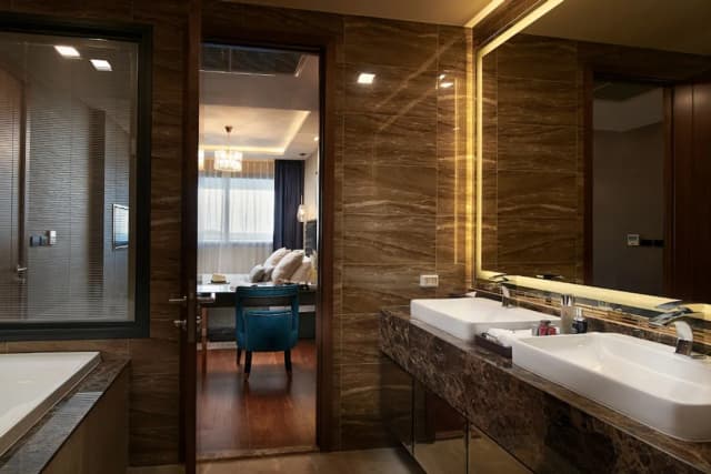 The Elysium Pratumnak Pattaya - By SHG-Penthouse 2 bedroom suite, sea view-7