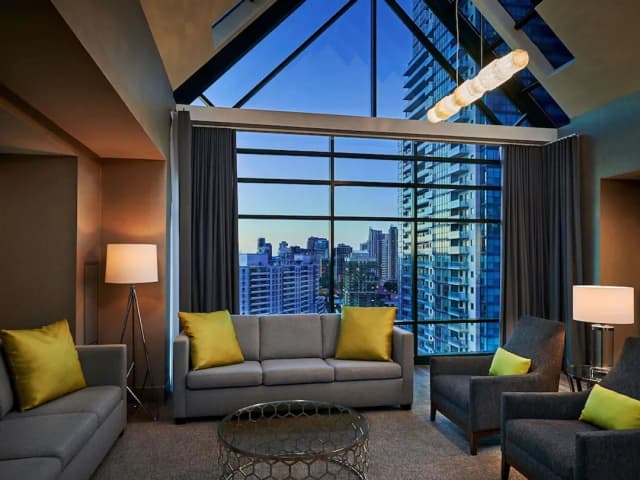 多倫多北約克諾富特飯店-套房, 1 張加大雙人床和 1 張沙發床-2